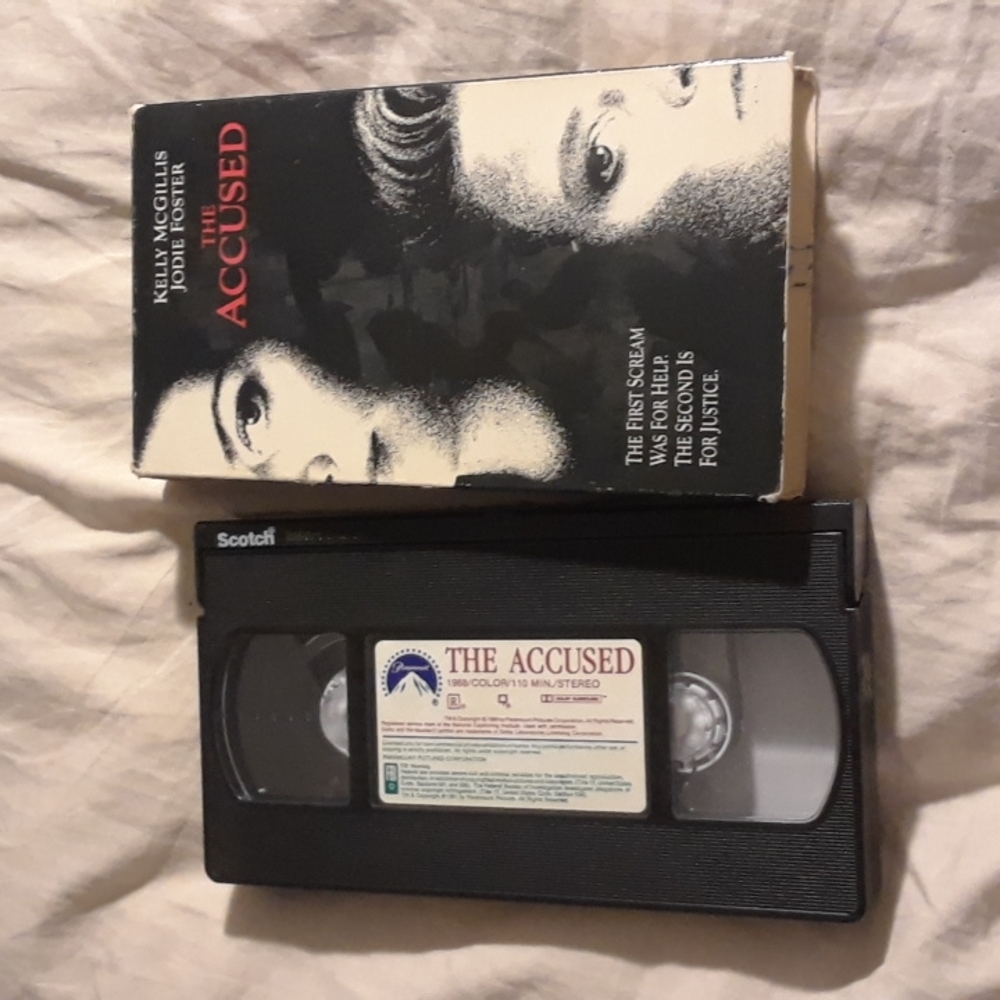 The accused paramount VHS video tape - Picture 5 of 5
